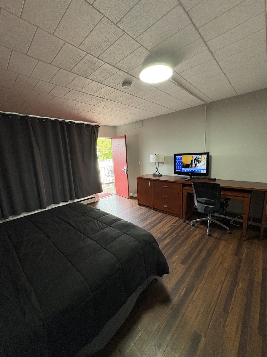 Advance Inn photo 2