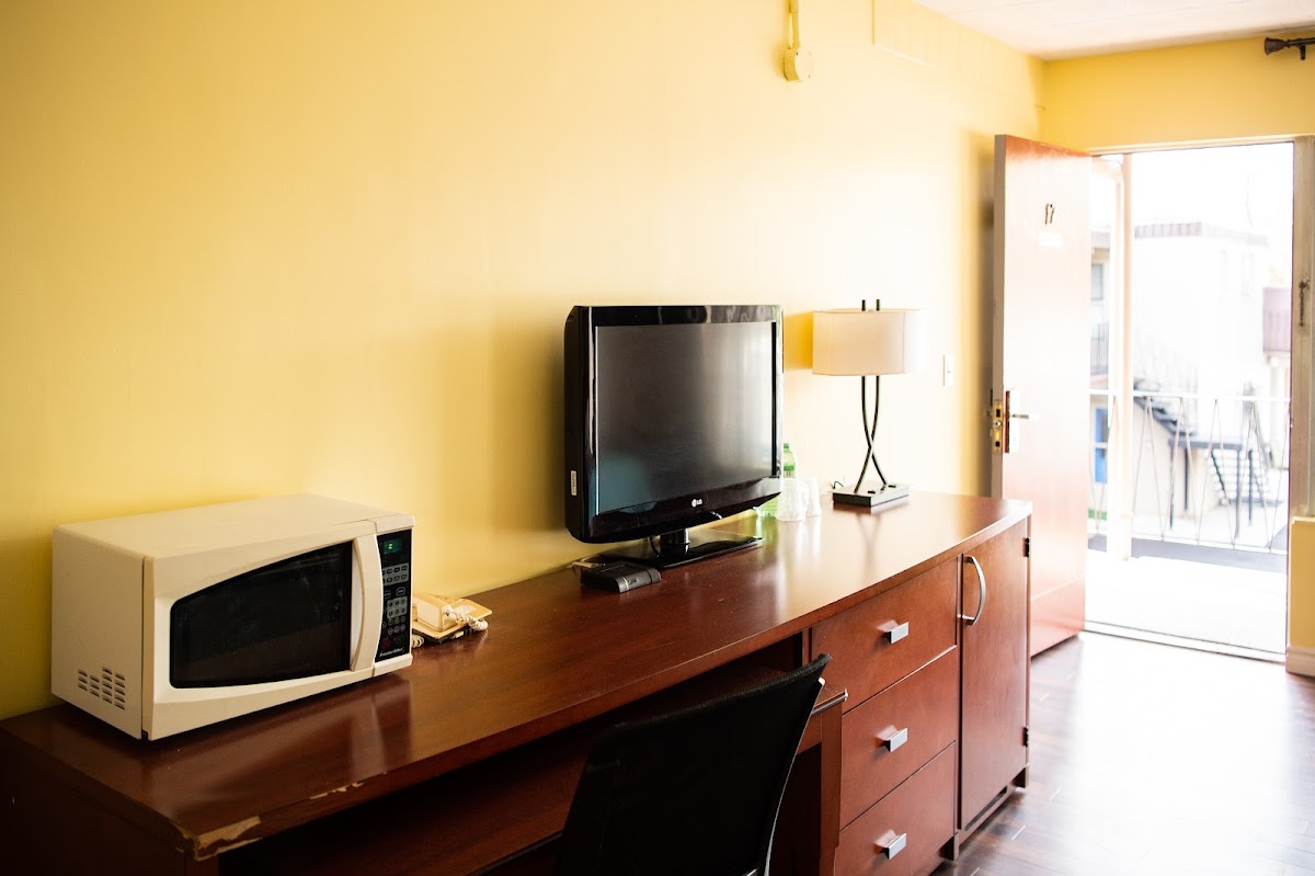 Advance Inn photo 3