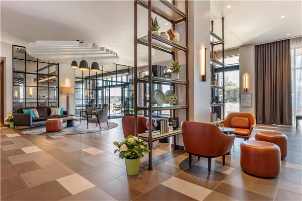 Cambria Hotel Washington D.C. Navy Yard Riverfront photo 3