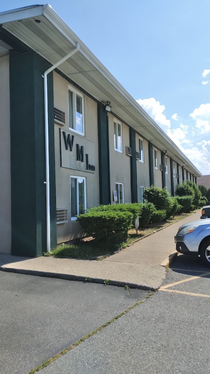 Woonsocket Motor Inn photo 3