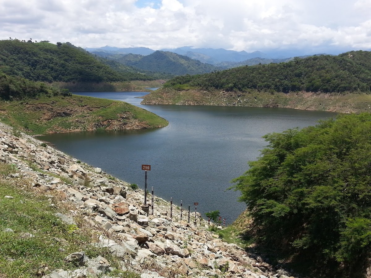 Presa de moncion