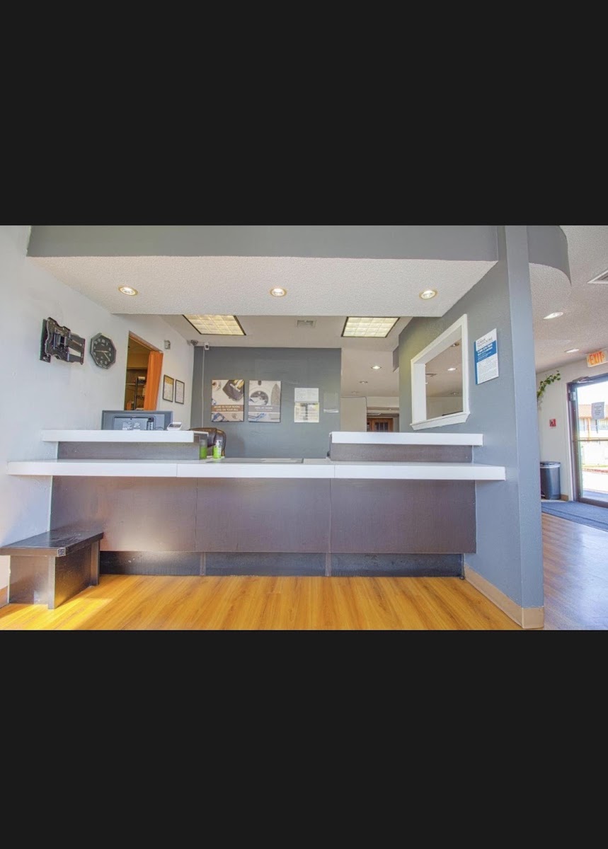 Studio Inn Extended Stay Oklahoma City Airport by OYO photo 2