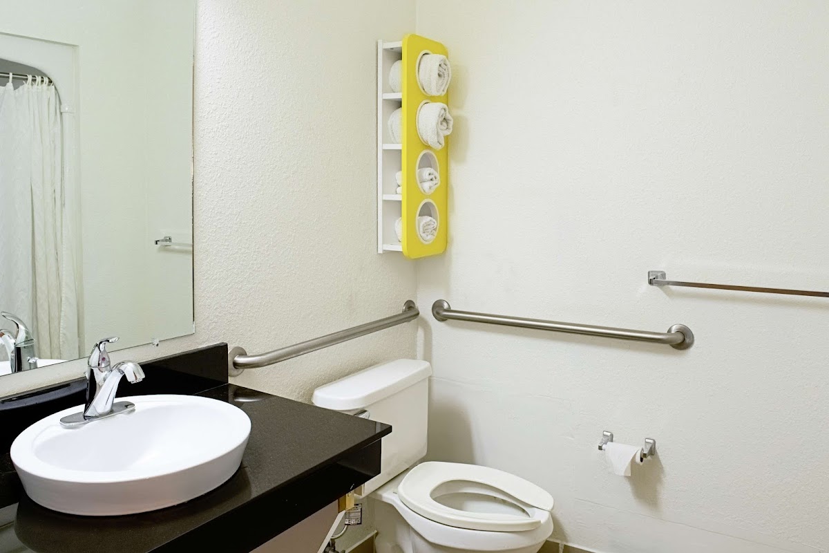 Motel 6 Seymour, IN - North photo 3