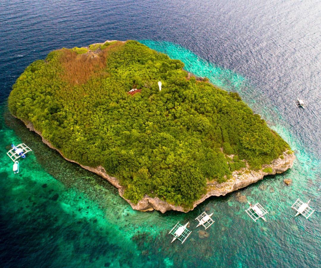 Pescador Island