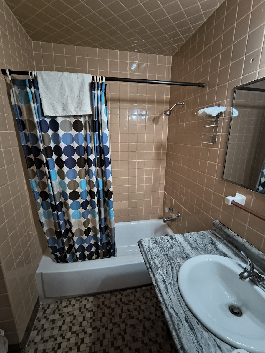 Airliner Motel photo 2