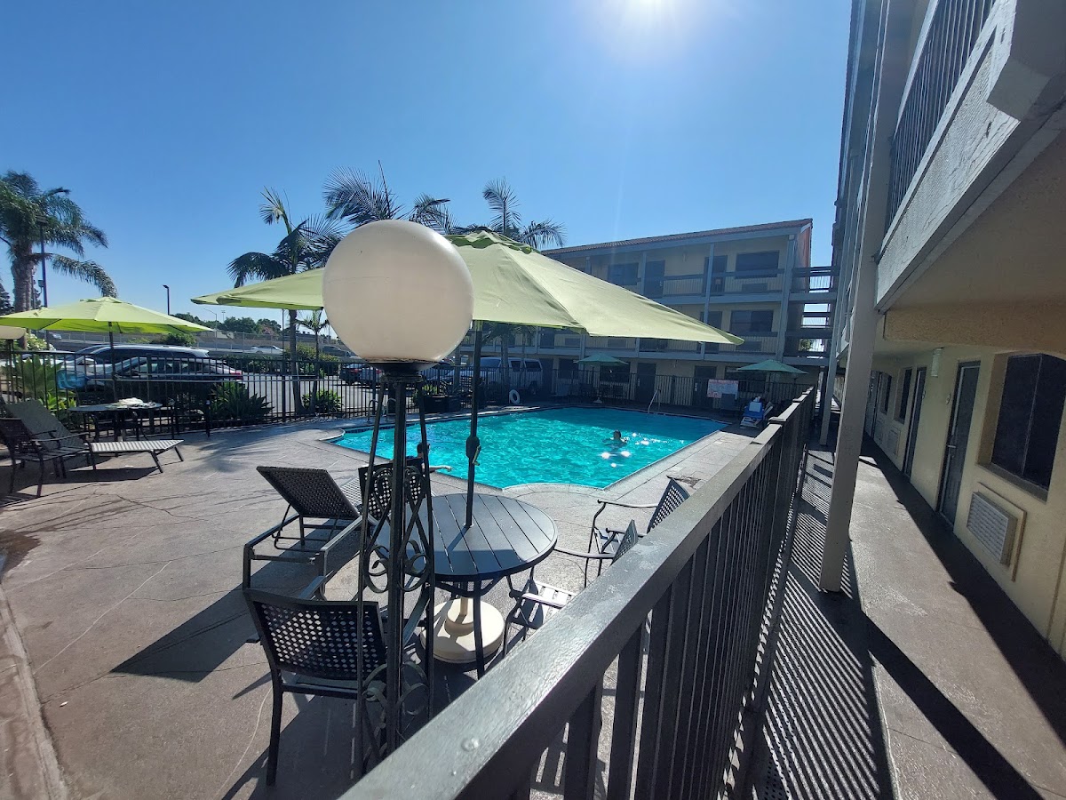 La Quinta Inn by Wyndham Costa Mesa / Newport Beach photo 3