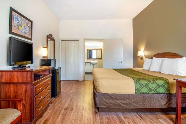 Econo Lodge Inn & Suites near Chickamauga Battlefield photo 2