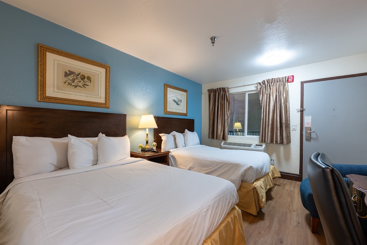 Sacramento Inn & Suites
