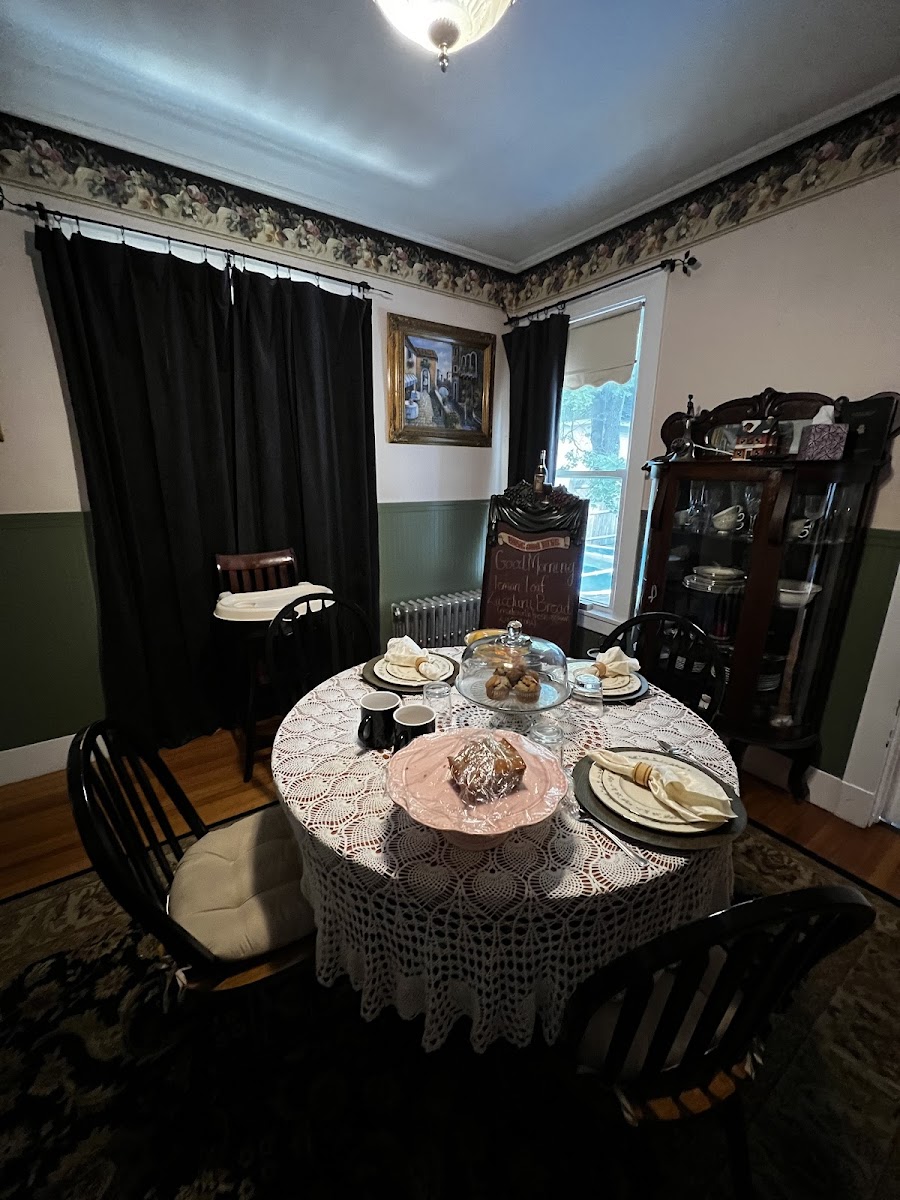 Taylor Edes Inn photo 2