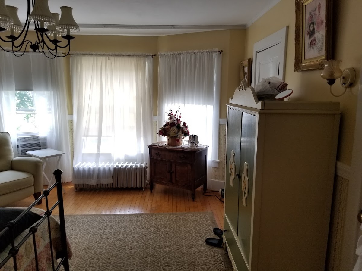 Taylor Edes Inn photo 3