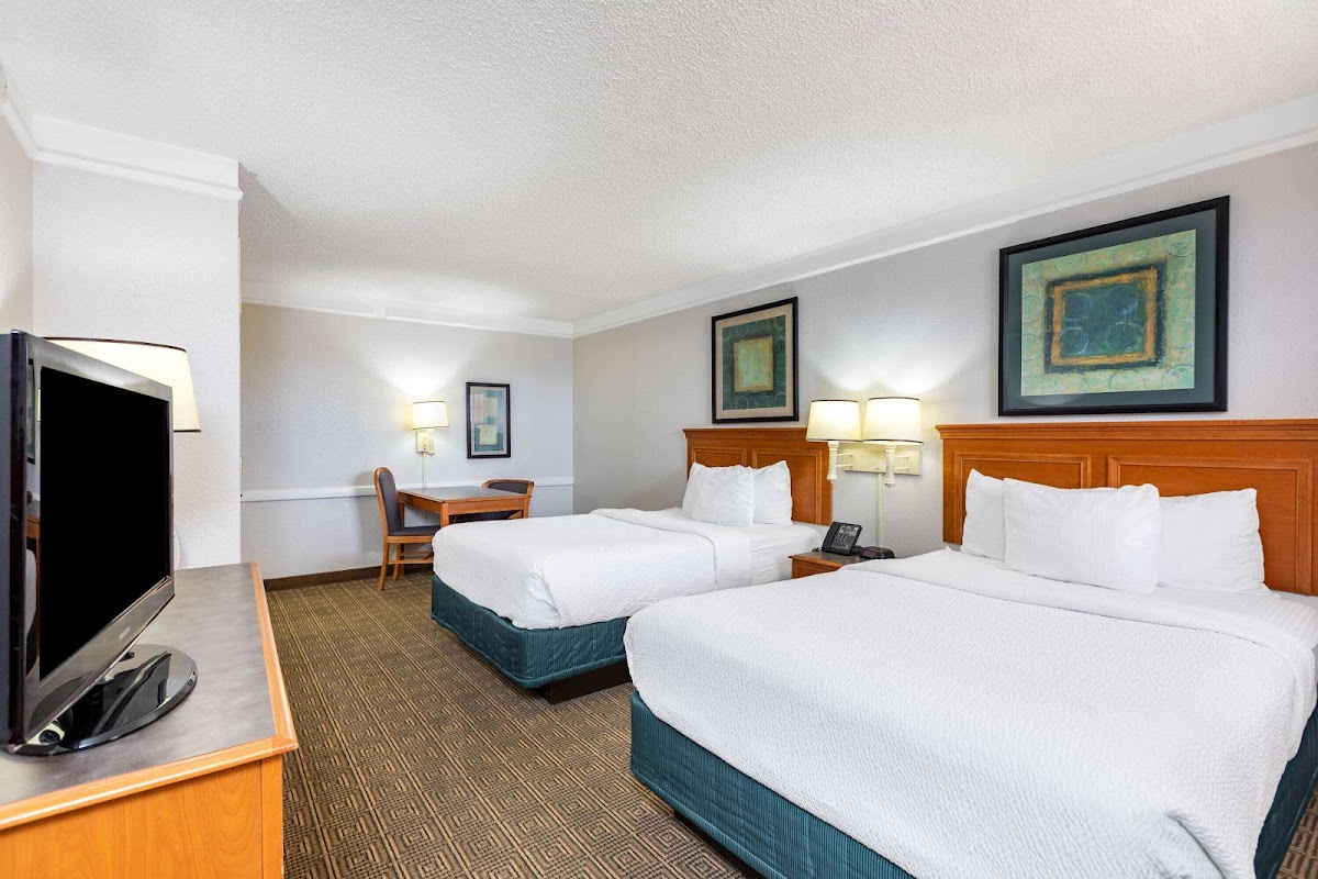 La Quinta Inn by Wyndham El Paso West photo 2