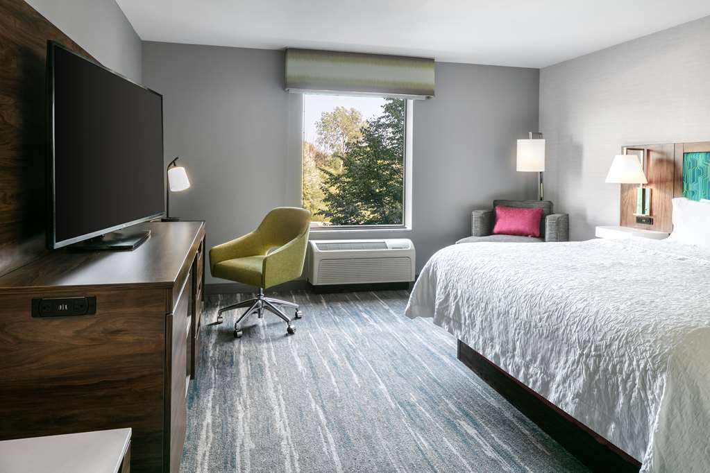 Hampton Inn & Suites Grafton photo 2