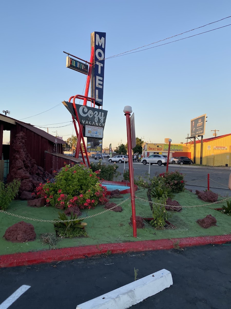 Cozy Motel