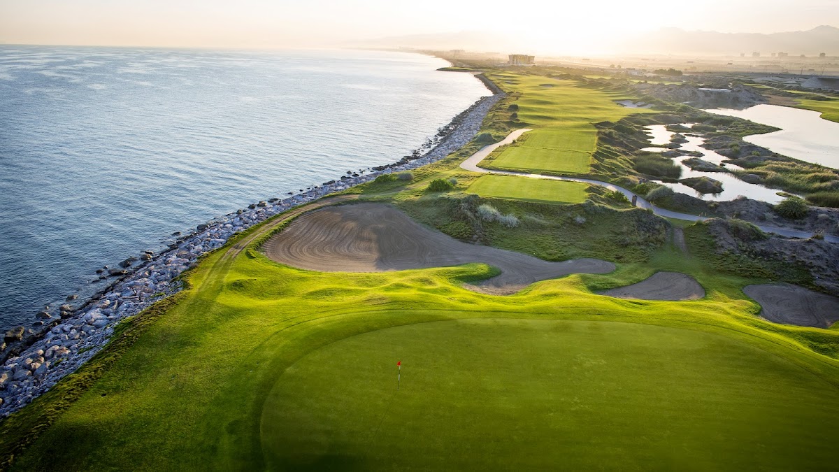 Al Mouj Golf