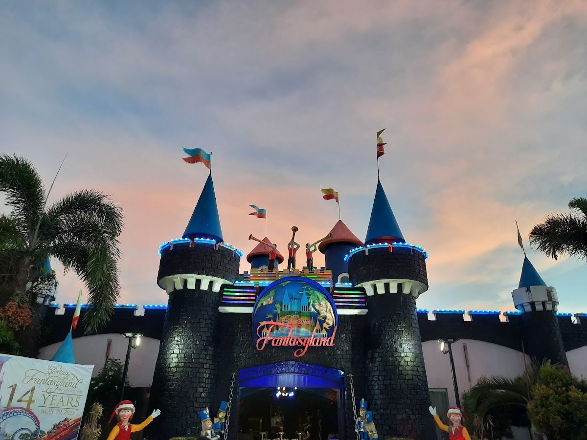 Glorious Fantasyland