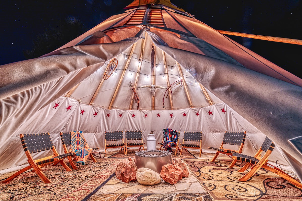 Compass Rose Lodge