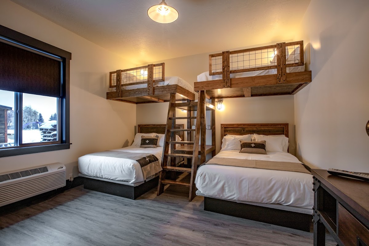 Compass Rose Lodge photo 2