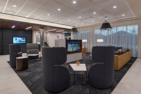 Courtyard by Marriott Houston Sugar Land/Lake Pointe photo 2