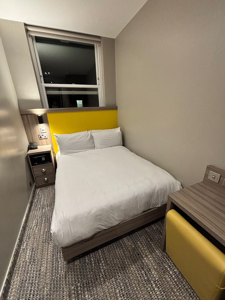 Brit Hotels Earls Court photo 2