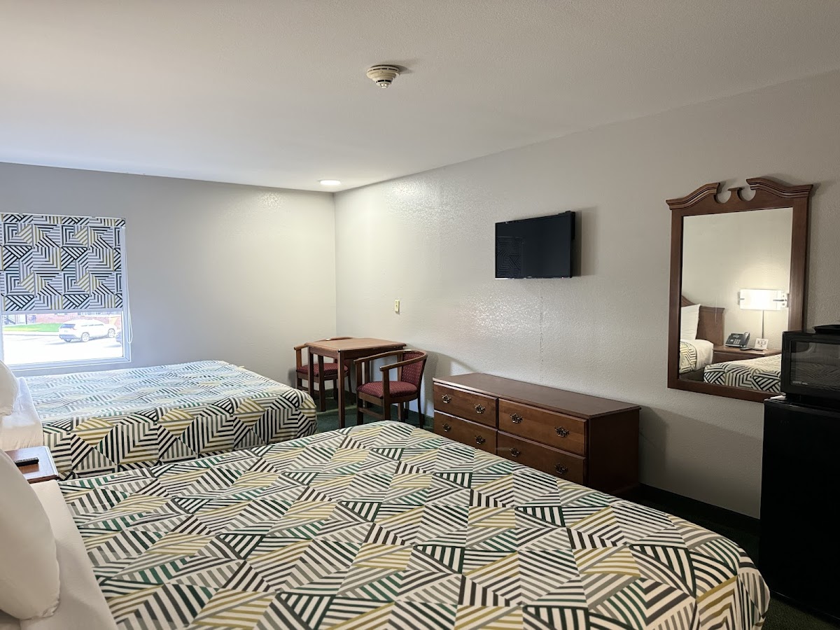 Star City Inn & Suites photo 2