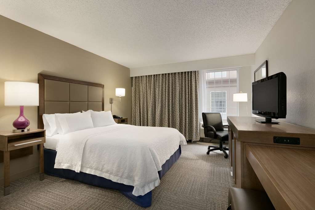 Hampton Inn & Suites Hershey photo 2