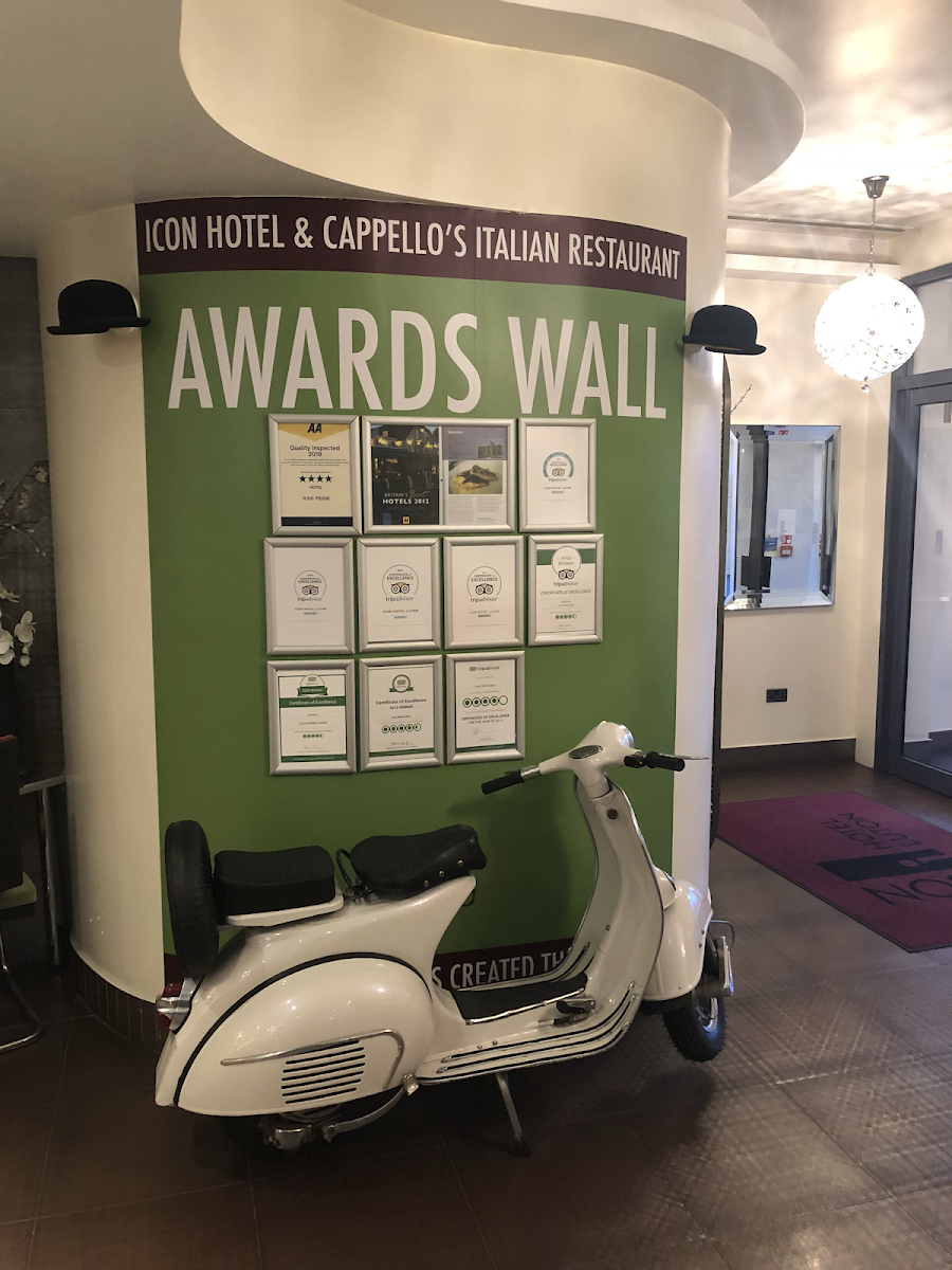 Icon Hotel photo 3