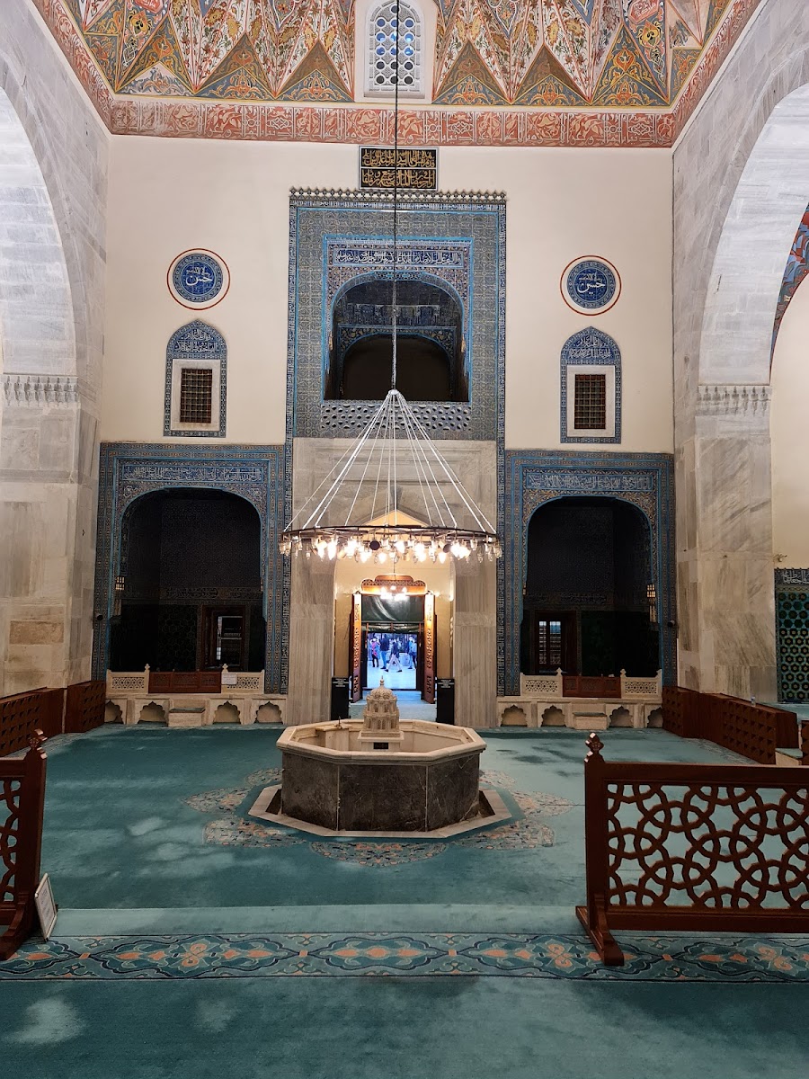 Yeşil Cami