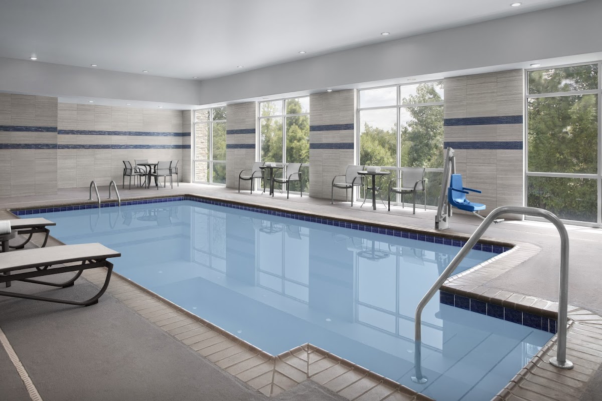 Holiday Inn Express & Suites Birmingham North - Fultondale by IHG photo 3