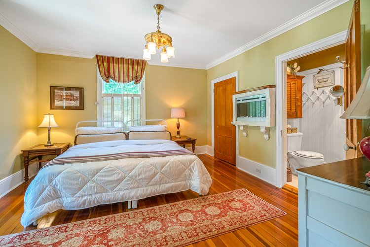 Historic Davy House photo 2