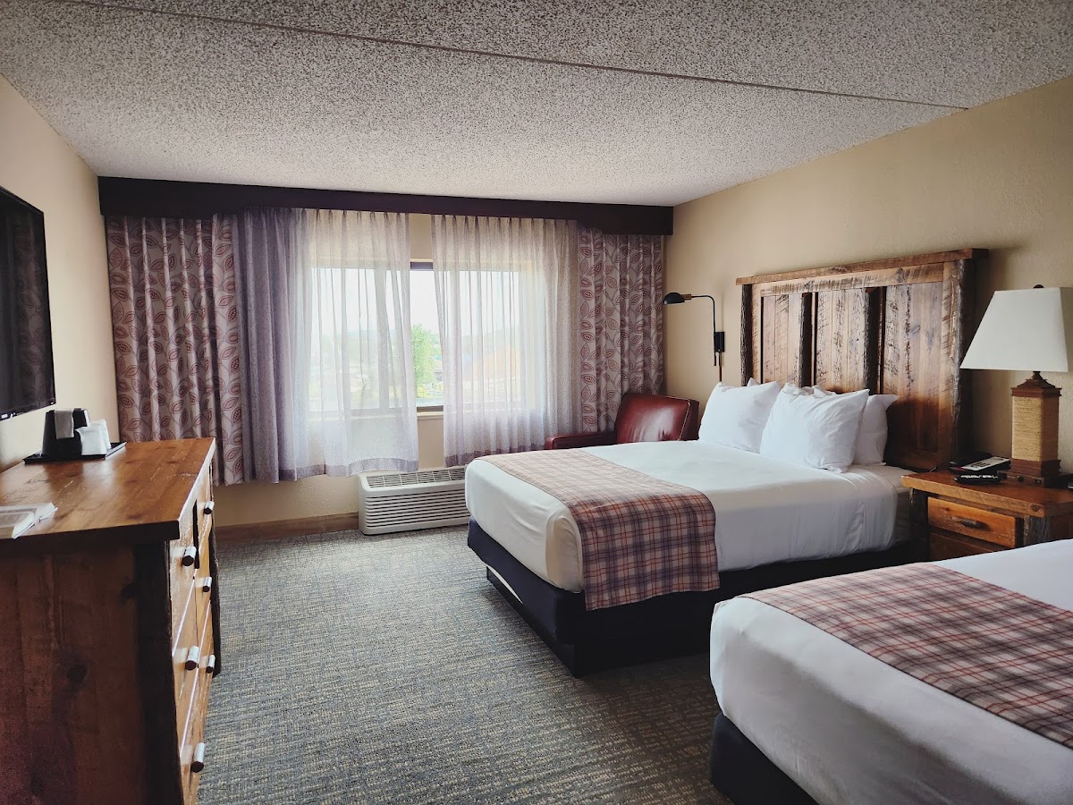 Lodge of the Ozarks photo 3