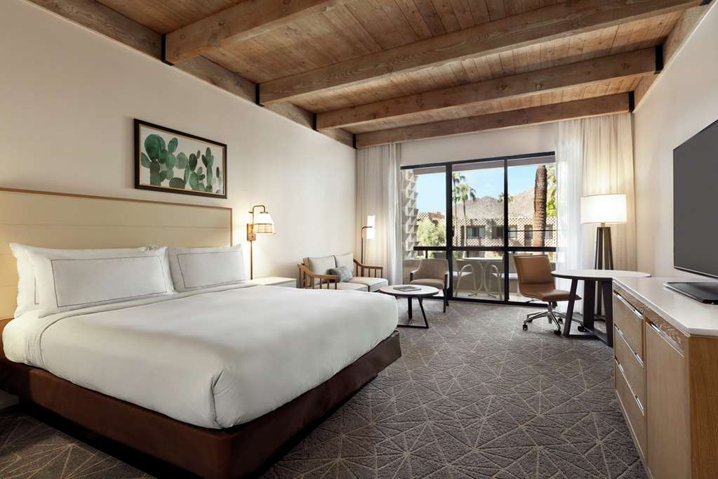 DoubleTree Resort by Hilton Hotel Paradise Valley - Scottsdale photo 2