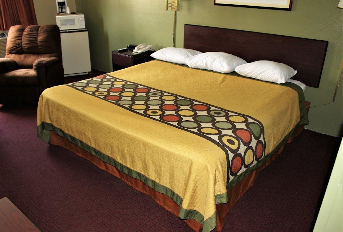 Knights Inn Albany photo 2