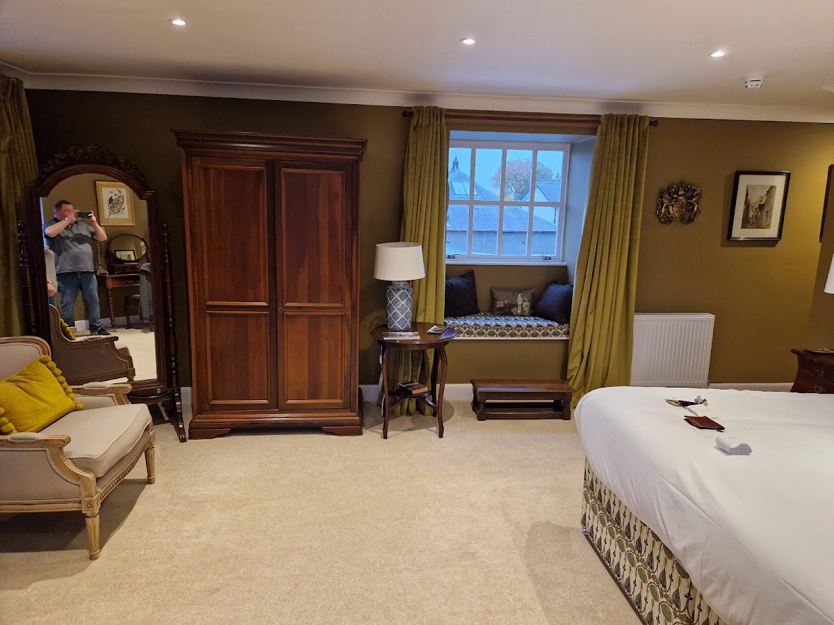 Moffat House