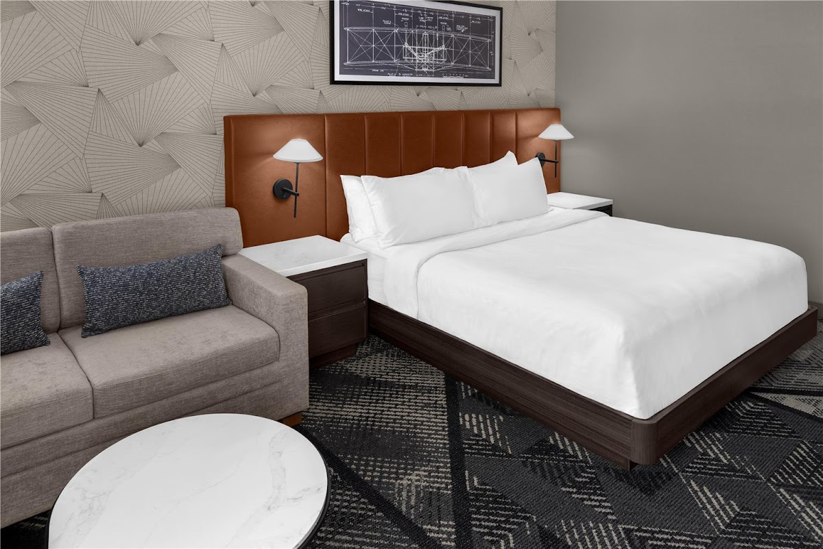DoubleTree by Hilton Dayton Fairborn photo 2