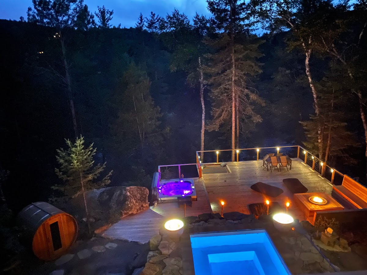 M Resort & Spa