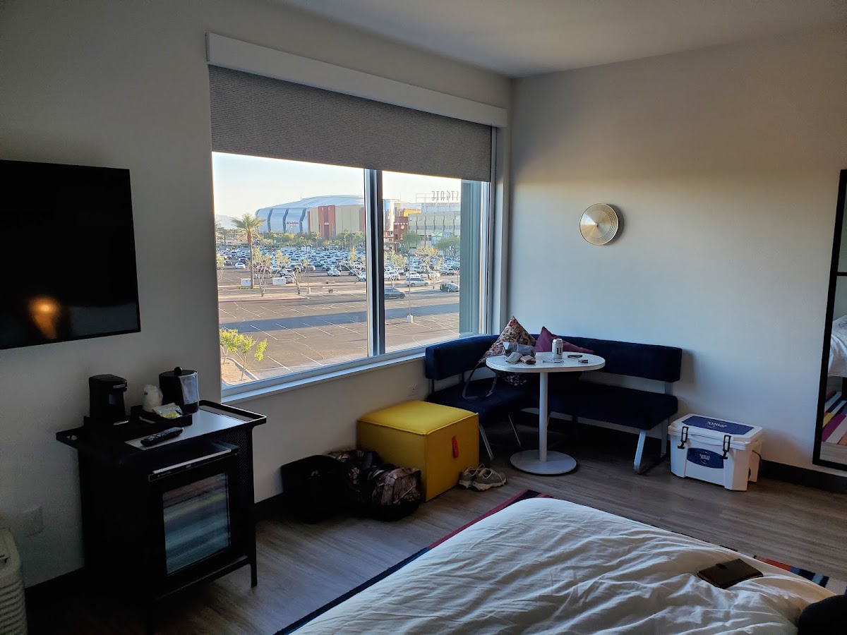 Aloft Glendale at Westgate photo 3