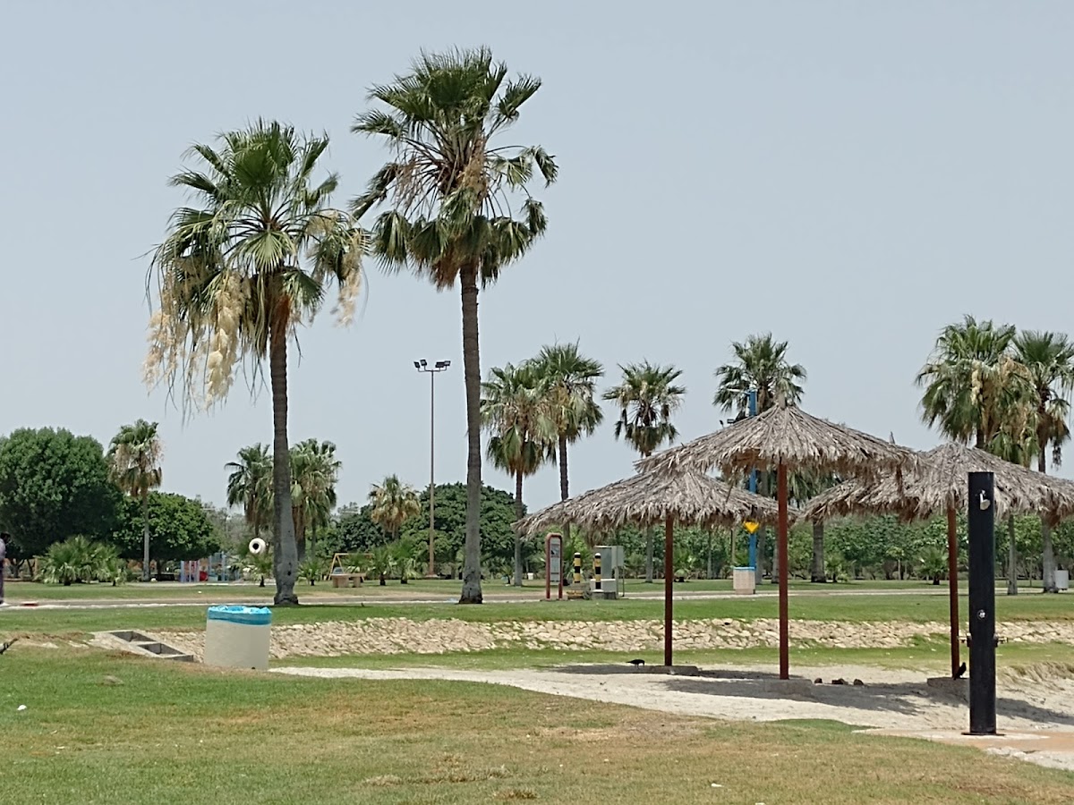 Al nakheel beach