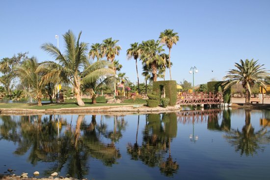 Yanbu Lake Park