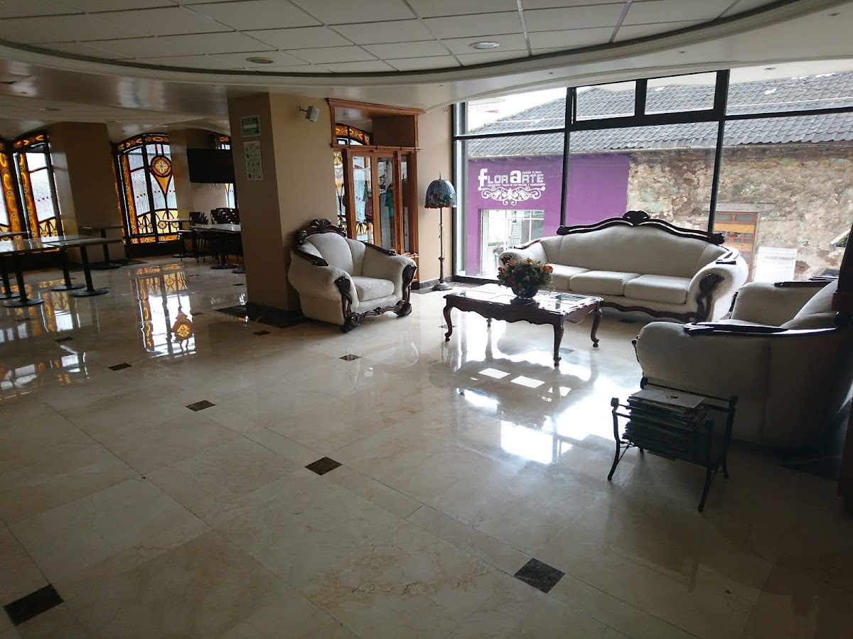 HOTEL REAL DE URUAPAN photo 3