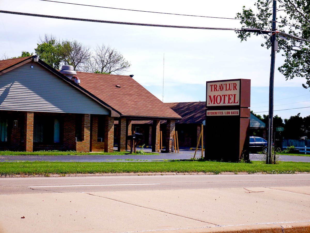 Travlur Motel