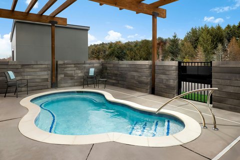 Fairfield by Marriott Inn & Suites Traverse City photo 3