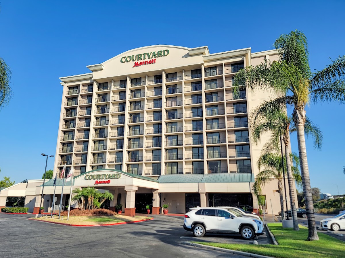 Courtyard by Marriott Los Angeles Pasadena/Monrovia photo 2