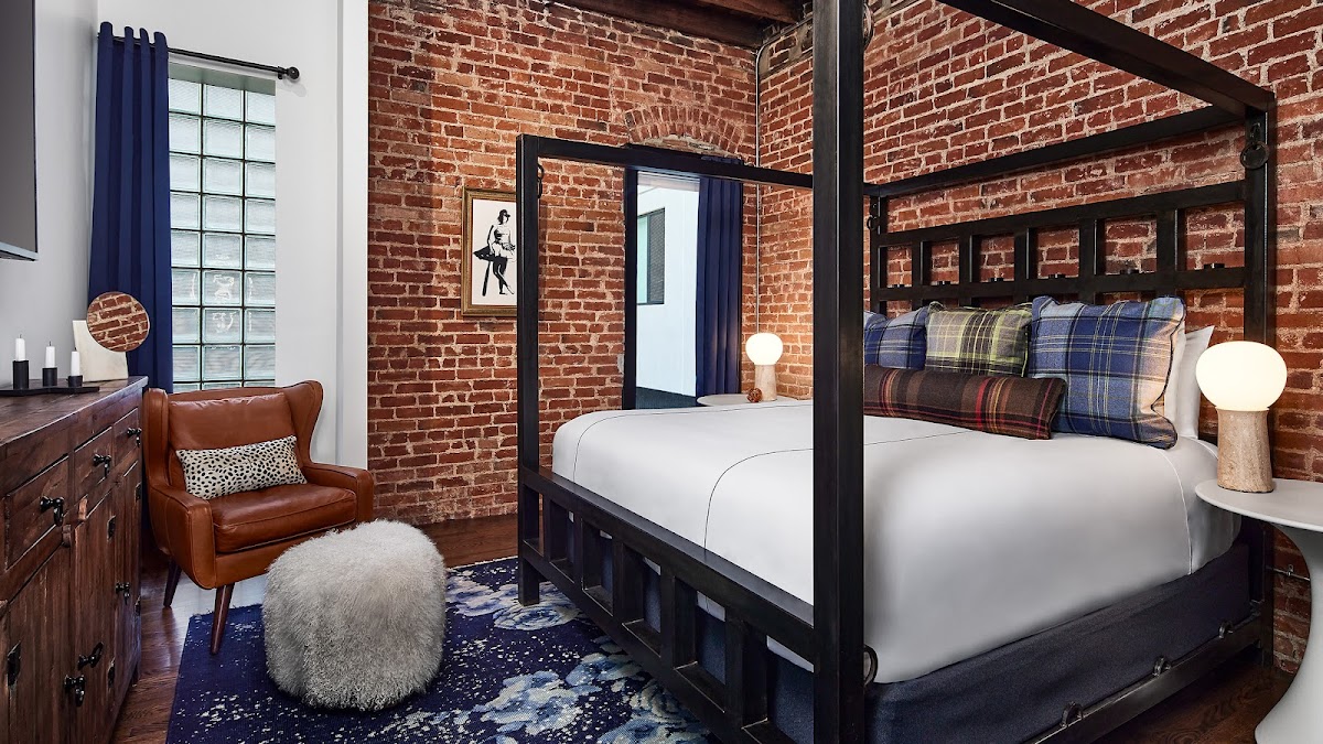 Catbird Hotel photo 2