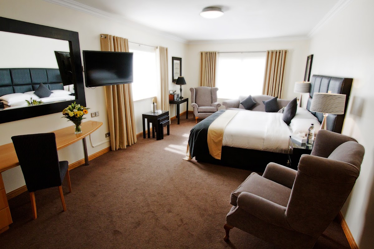 La Mon Hotel & Country Club photo 3