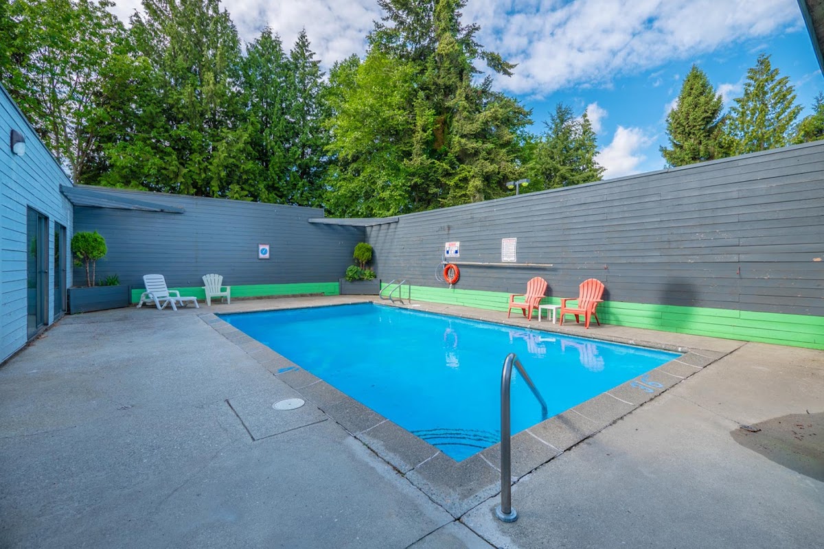 Cedars Inn Hotel & Convention Center photo 3