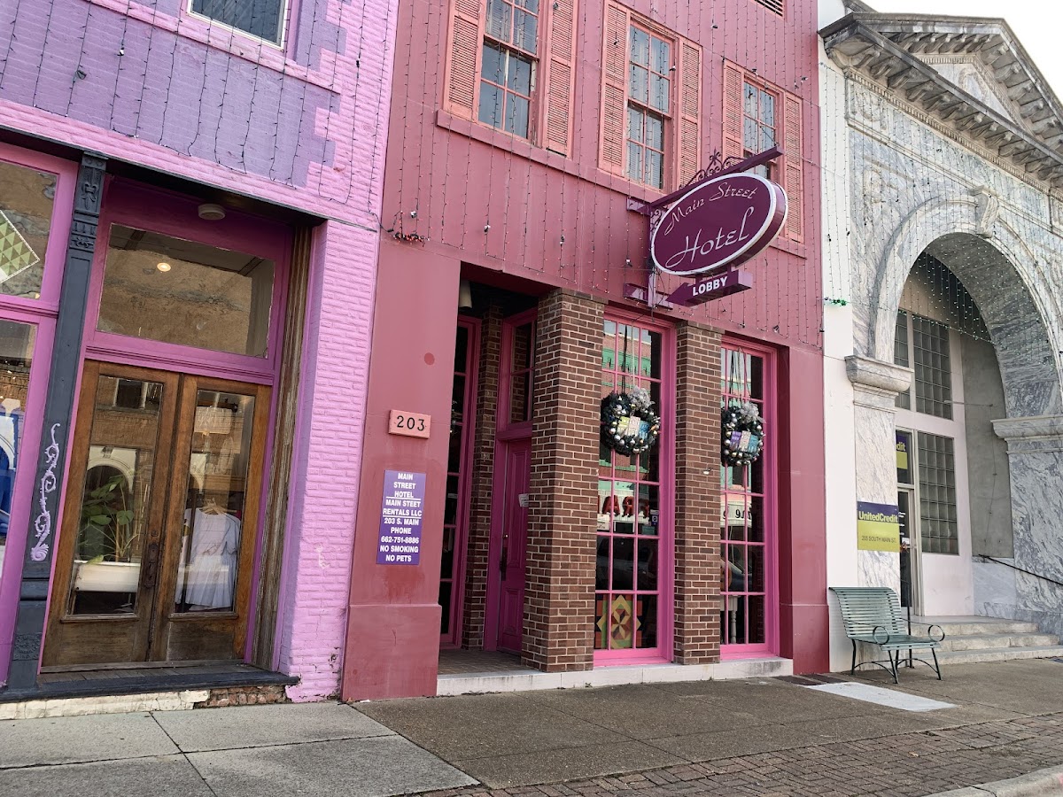 The Main Street Hotel photo 2