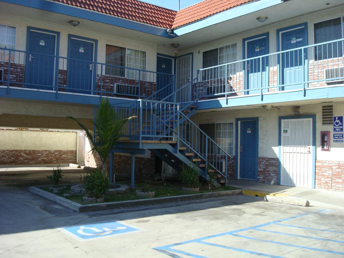 Scottish Inns Long Beach, CA