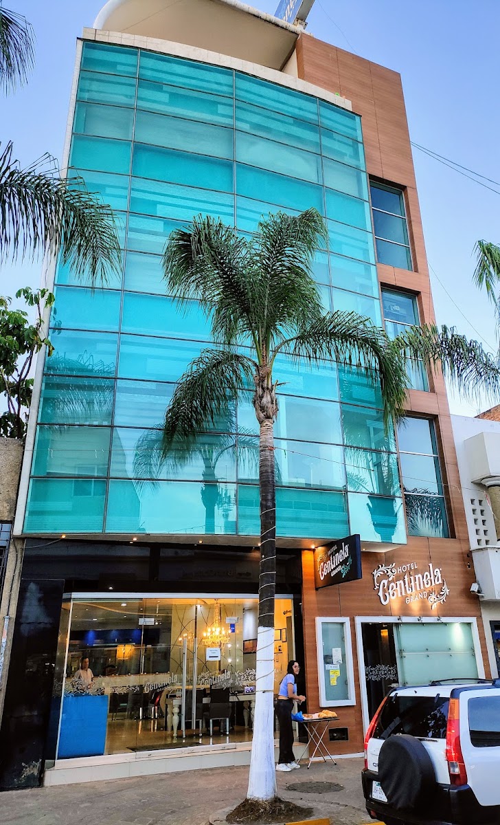 Hotel Centinela Grand