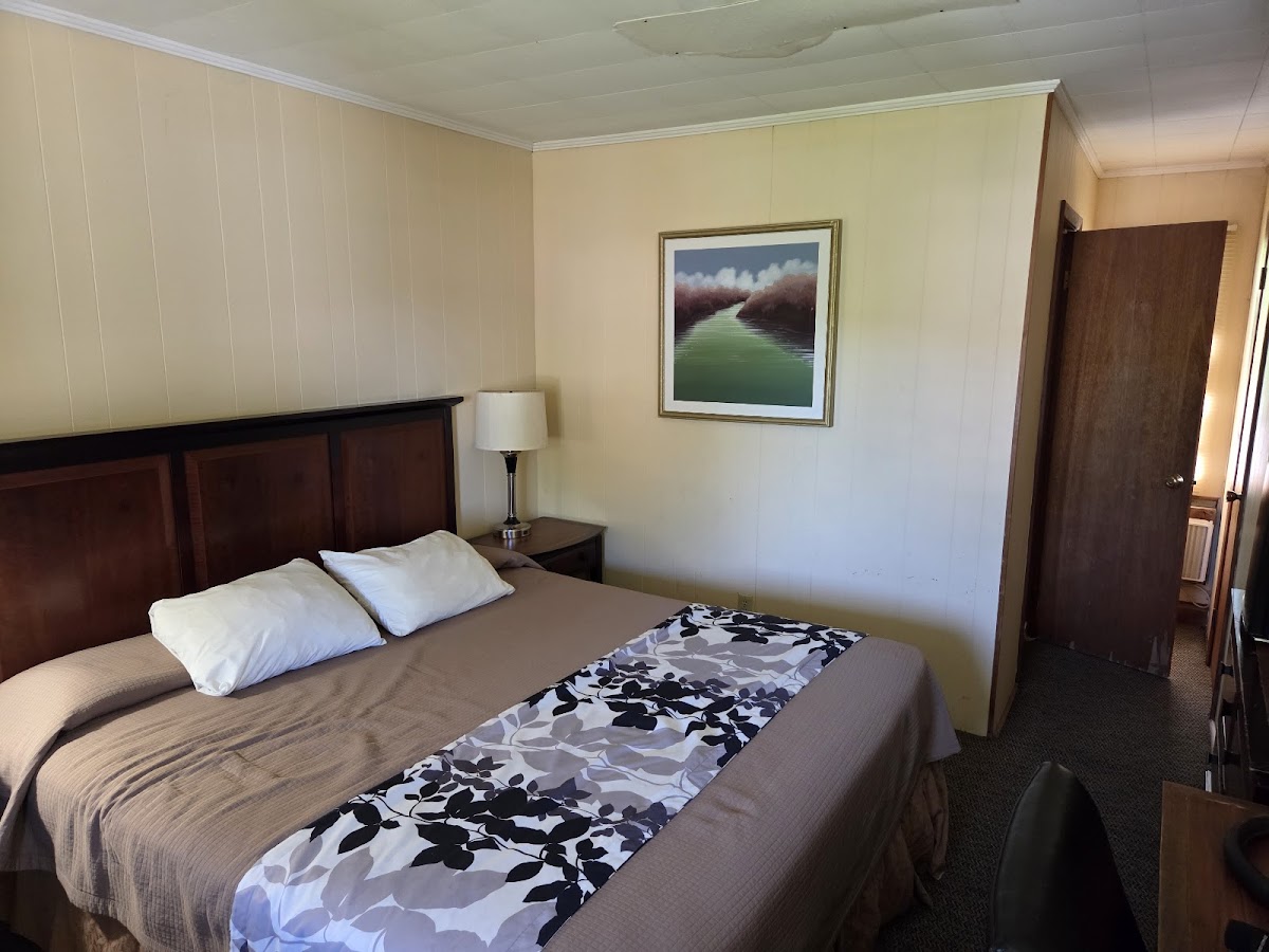 Ridge Top Motel & Campground
