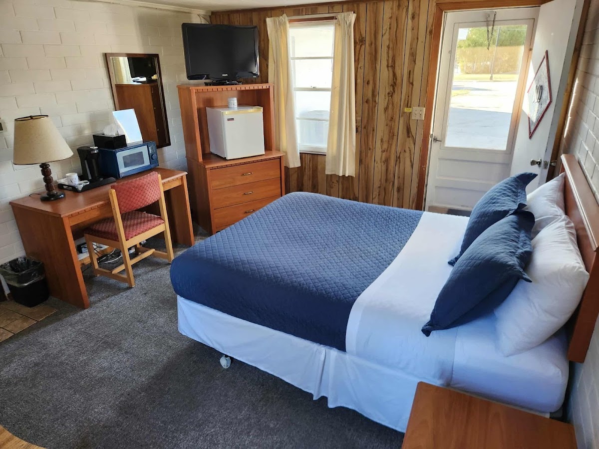 Cool City Motel photo 2
